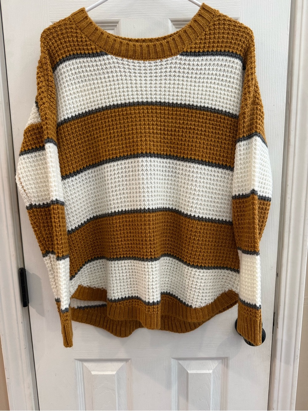 SO Mustard and Cream Waffle-Texture Striped Crewneck Sweater